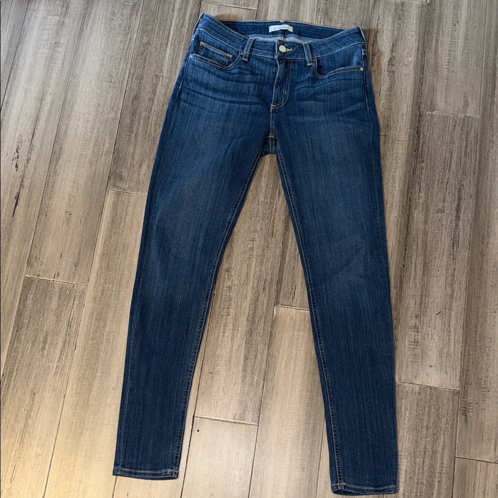 Size 29 1 Denim Skinny Blue Jeans. Super cute and stretchy. Made in Mexico - Picture 3 of 8